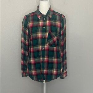 American Eagle Plaid Boyfriend Fit Button Down Size Small